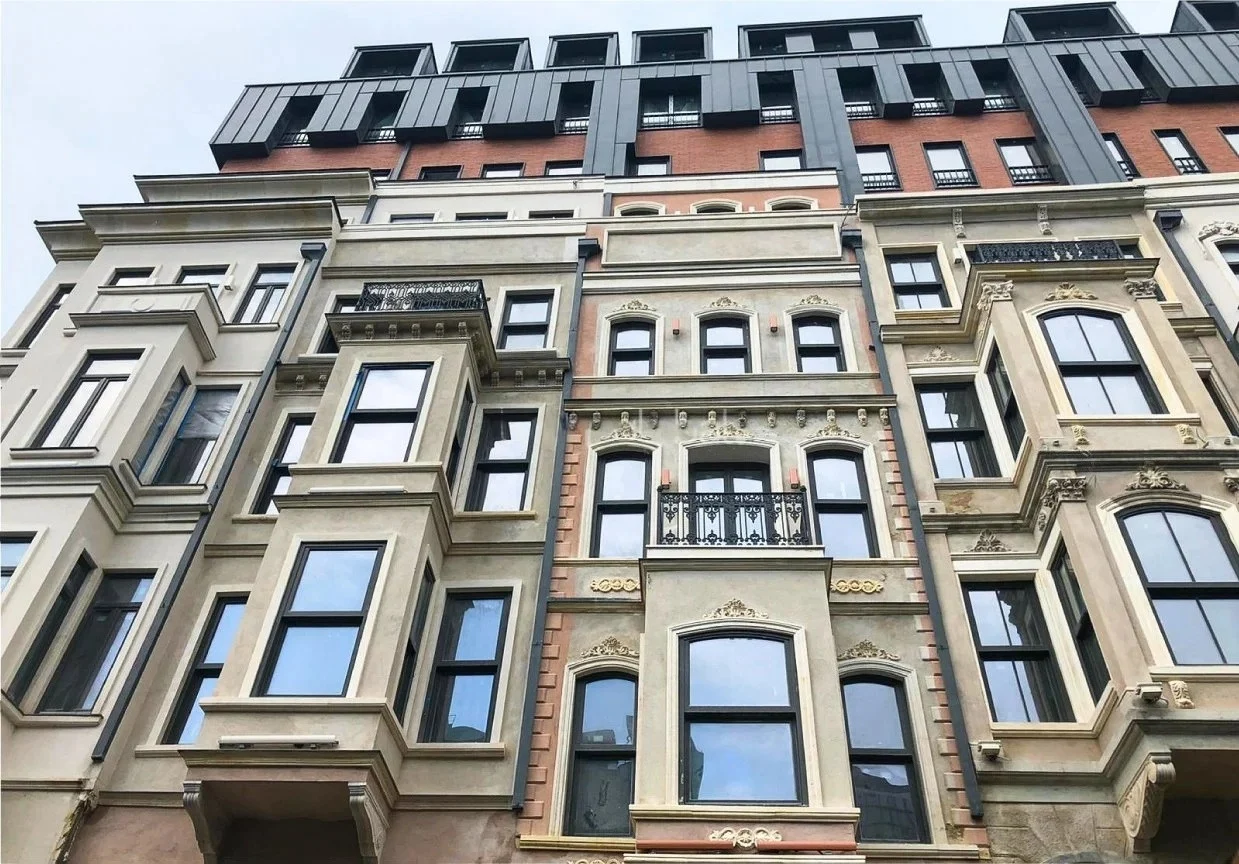 B-001 Great investment opportunity in a high-end integrated project in a prime location image
