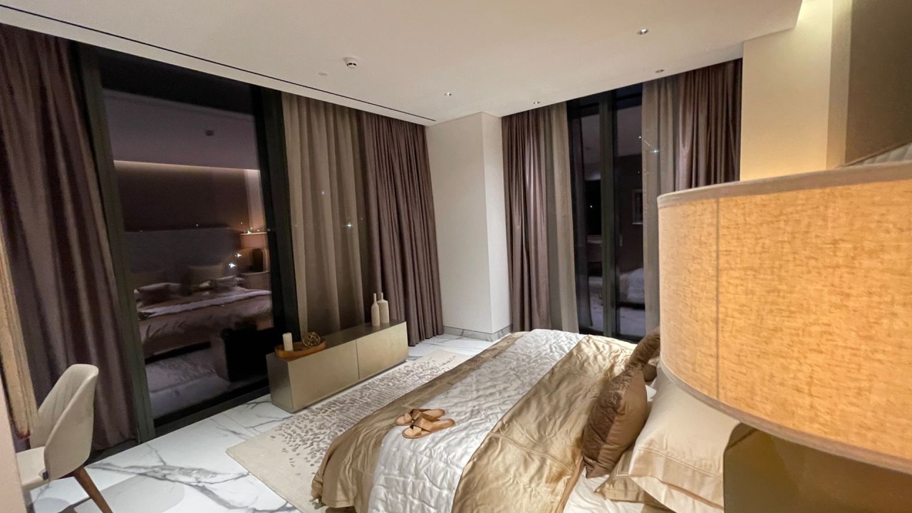 B-001 Great investment opportunity in a high-end integrated project in a prime location image